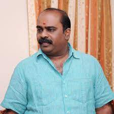ಮತ್ತೊಂದೆಡೆ, ಟಿಕೆಟ್ ನಿರೀಕ್ಷೆಯಲ್ಲಿದ್ದ ಜೆಡಿಎಸ್ ಮುಖಂಡ ಎಂ.ಶ್ರೀಕಾಂತ್ ಅವರಿಗೆ ಮತ್ತೊಮ್ಮೆ ನಿರಾಸೆಯಾಗಿದೆ. ಕಳೆದ ಬಾರಿ ಟಿಕೆಟ್ ವಂಚಿತರಾಗಿದ್ದ ಎಂ.ಶ್ರೀಕಾಂತ್ ಇದೀಗ ಮತ್ತೆ ಚುನಾವಣಾ ಕಣದಿಂದ ದೂರ ಉಳಿಯುವಂತಾಗಿದೆ. 2008 ರಲ್ಲಿ ಮೊದಲ ಬಾರಿಗೆ ಶಿವಮೊಗ್ಗ ನಗರ ಕ್ಷೇತ್ರದಲ್ಲಿ ಜೆಡಿಎಸ್ ಅಭ್ಯರ್ಥಿಯಾಗಿ ಕಣಕ್ಕಿಳಿದಿದ್ದ ಎಂ.ಶ್ರೀಕಾಂತ್ ಅವರು 19,232 ಮತಗಳನ್ನು ಗಳಿಸಿ ಮೂರನೇ ಸ್ಥಾನ ಪಡೆದುಕೊಂಡಿದ್ದರು.