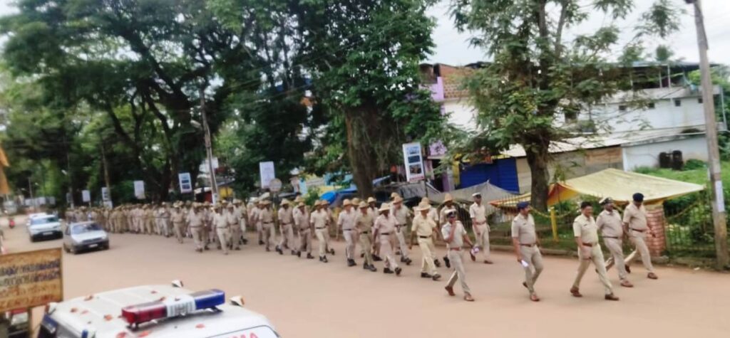 ಸಾಗರ ಪಟ್ಟಣದಲ್ಲಿ ಪೊಲೀಸ್ ಪಥ ಸಂಚಲನ