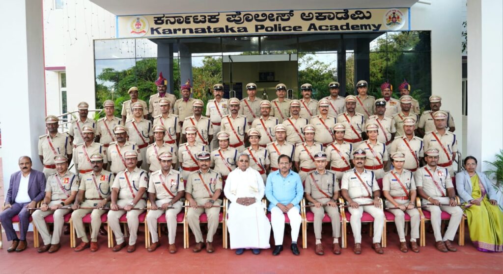ಸುಳ್ಳು - ದ್ವೇಷದ ಮೂಲಕ ಸಮಾಜದಲ್ಲಿ ಅಶಾಂತಿ ಸೃಷ್ಟಿಸುವವರ ವಿರುದ್ಧ ಕಠಿಣ ಕ್ರಮಕೈಗೊಳ್ಳಿ : ಸಿಎಂ