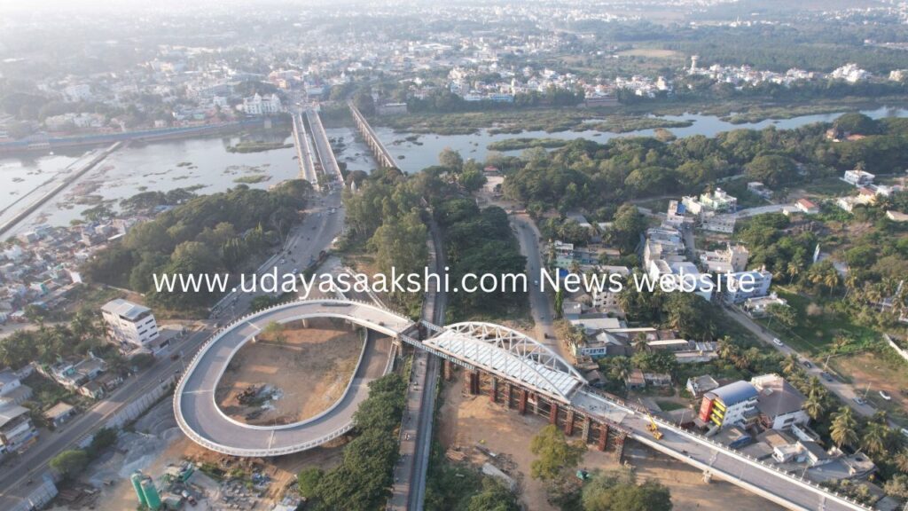 Shimoga: Circular flyover work in full phase - when will it be inaugurated?
ಶಿವಮೊಗ್ಗ : ಪೂರ್ಣ ಹಂತಕ್ಕೆ ವರ್ತುಲಾಕಾರದ ಫ್ಲೈ ಓವರ್ ಕಾಮಗಾರಿ – ಉದ್ಘಾಟನೆ ಯಾವಾಗ?
