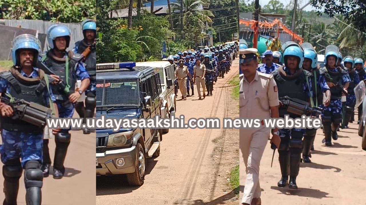 bhadravati | Sagara | route march of paramilitary force and police in different parts of bhadravati and sagara ಭದ್ರಾವತಿ - ಸಾಗರದ ವಿವಿಧೆಡೆ ಅರೆಸೇನಾ ಪಡೆ ಹಾಗೂ ಪೊಲೀಸರ ಪಥ ಸಂಚಲನ
