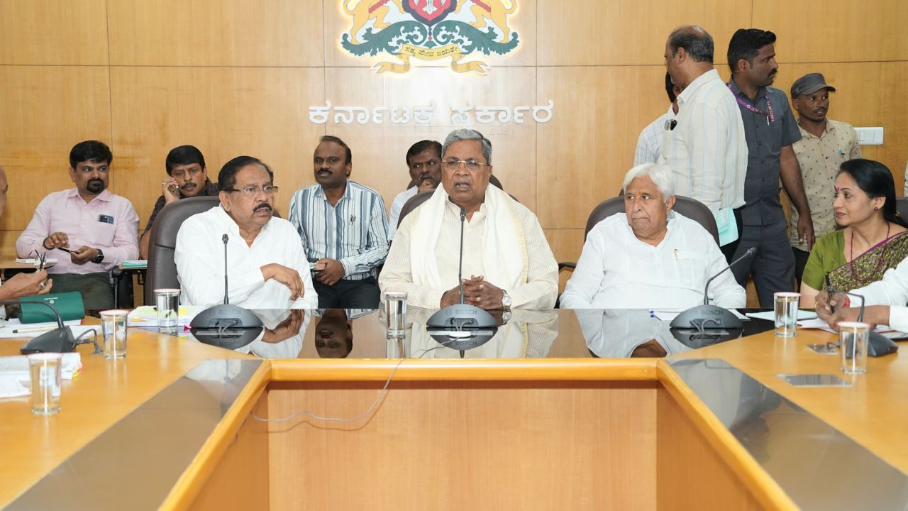 Functioning of KPSC on UPSC Pattern : Chief Minister's Notice ಯುಪಿಎಸ್ಸಿ ಮಾದರಿಯಲ್ಲಿ ಕೆಪಿಎಸ್ಸಿ ಕಾರ್ಯನಿರ್ವಹಣೆ: ಮುಖ್ಯಮಂತ್ರಿ ಸೂಚನೆ