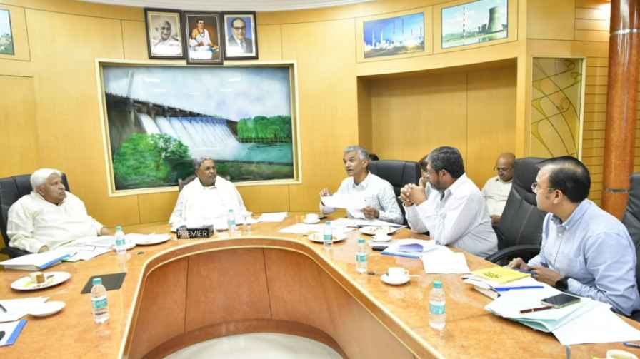 Waqf dispute - notices given to farmers withdrawn Amendments in Pahani are cancelled Government's important decision! ವಕ್ಫ್ ವಿವಾದ - ರೈತರಿಗೆ ನೀಡಿರುವ ನೋಟೀಸ್ ವಾಪಸ್ ; ಪಹಣಿಯಲ್ಲಿನ ತಿದ್ದುಪಡಿಗಳೂ ರದ್ದು : ಸರ್ಕಾರದ ಮಹತ್ವದ ತೀರ್ಮಾನ