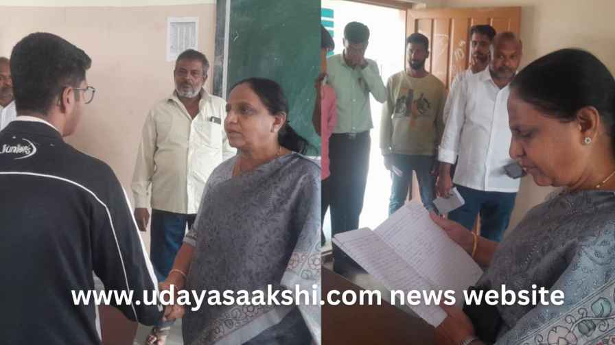 shimoga | Shimoga : MLC Balkeesh Banu sudden visit to government school! shimoga | ಶಿವಮೊಗ್ಗ : ಸರ್ಕಾರಿ ಶಾಲೆಗೆ ವಿಧಾನ ಪರಿಷತ್ ಶಾಸಕಿ ಬಲ್ಕೀಶ್ ಬಾನು ದಿಢೀರ್ ಭೇಟಿ!