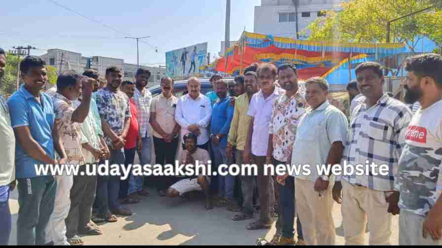shimoga | Shimoga Corporation water supply outsourcing employees' strike ends! shimoga | ಶಿವಮೊಗ್ಗ ಪಾಲಿಕೆ ನೀರು ಸರಬರಾಜು ಹೊರಗುತ್ತಿಗೆ ನೌಕರರ ಮುಷ್ಕರ ಅಂತ್ಯ!