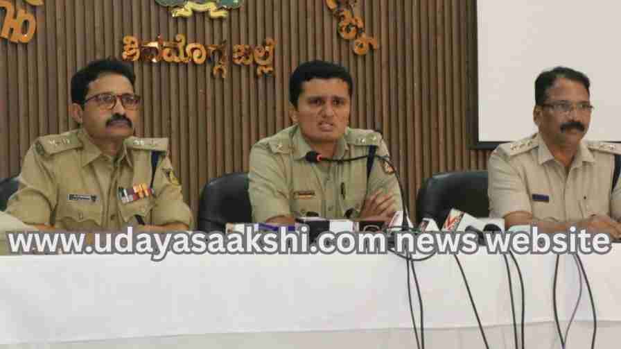 shimoga | Thirthahalli Mahishi Mutt robbery case: How much did those who came to loot hundreds of crores get? shimoga | ತೀರ್ಥಹಳ್ಳಿ ಮಹಿಷಿ ಮಠದಲ್ಲಿ ದರೋಡೆ ಪ್ರಕರಣ : ನೂರಾರು ಕೋಟಿ ಲೂಟಿಗೆ ಬಂದವರಿಗೆ ಸಿಕ್ಕಿದ್ದೆಷ್ಟು?