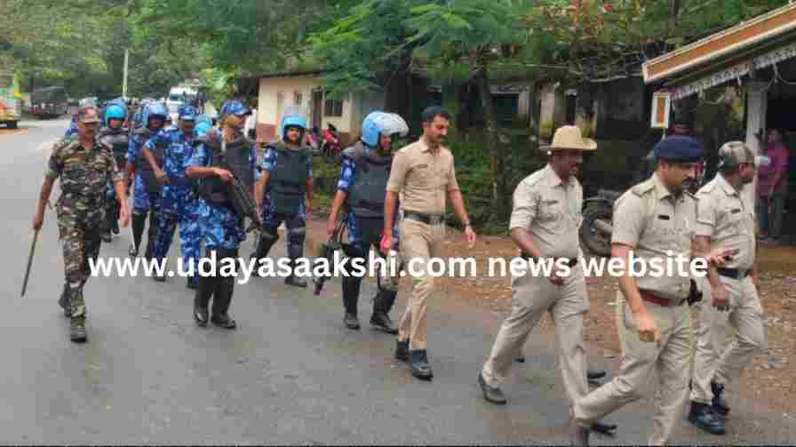 Police parade in Kargal town! ಕಾರ್ಗಲ್ ಪಟ್ಟಣದಲ್ಲಿ ಪೊಲೀಸರ ಪಥ ಸಂಚಲನ
