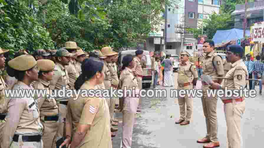 Shimoga SP class for police personnel! ಪೊಲೀಸ್ ಸಿಬ್ಬಂದಿಗಳಿಗೆ ಶಿವಮೊಗ್ಗ ಎಸ್ಪಿ ಕ್ಲಾಸ್!
