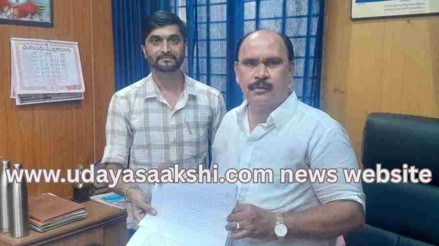 Shimoga: Request for sanction of suitable CA site for construction of government school building ಶಿವಮೊಗ್ಗ : ಸರ್ಕಾರಿ ಶಾಲೆ ಕಟ್ಟಡ ನಿರ್ಮಾಣಕ್ಕೆ ಸೂಕ್ತ ಸಿಎ ನಿವೇಶನ ಮಂಜೂರು ಕೋರಿ ಮನವಿ