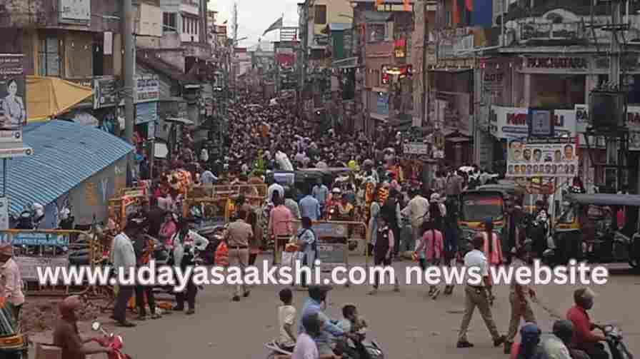 Dussehra festival: Shopping spree in Shimoga..! ದಸರಾ ಹಬ್ಬ : ಶಿವಮೊಗ್ಗದಲ್ಲಿ ಖರೀದಿ ಭರಾಟೆ ಜೋರು..!